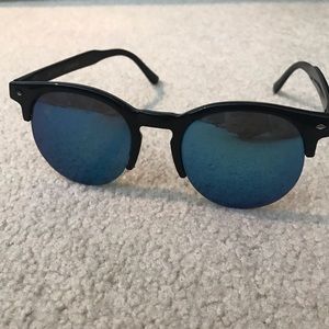 Reflective blue sunglasses
